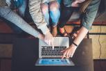 Waarom de ene digitale dienst je direct binnenlaat en de andere vijf controles uitvoert